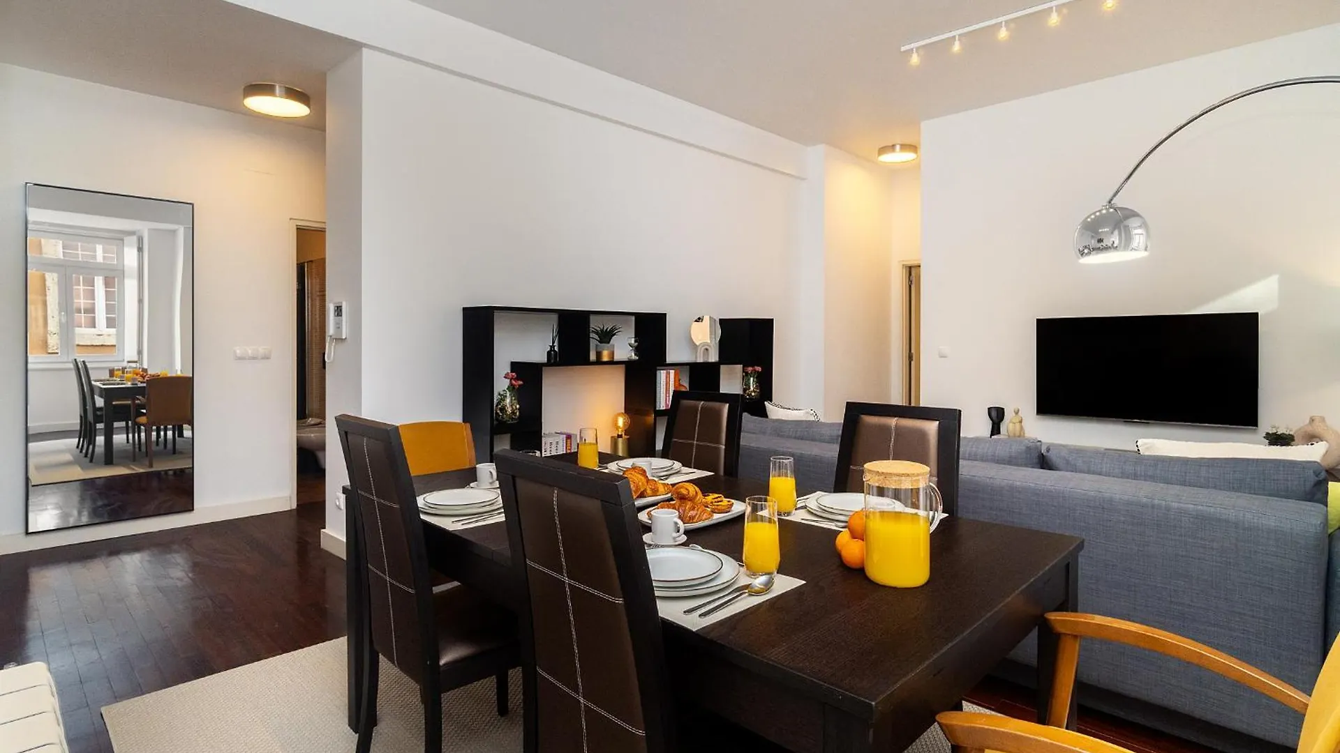 Whome Elegant Chiado Retreat Comfort In Lisbon'S Heart 0*, Lisbon Portugal