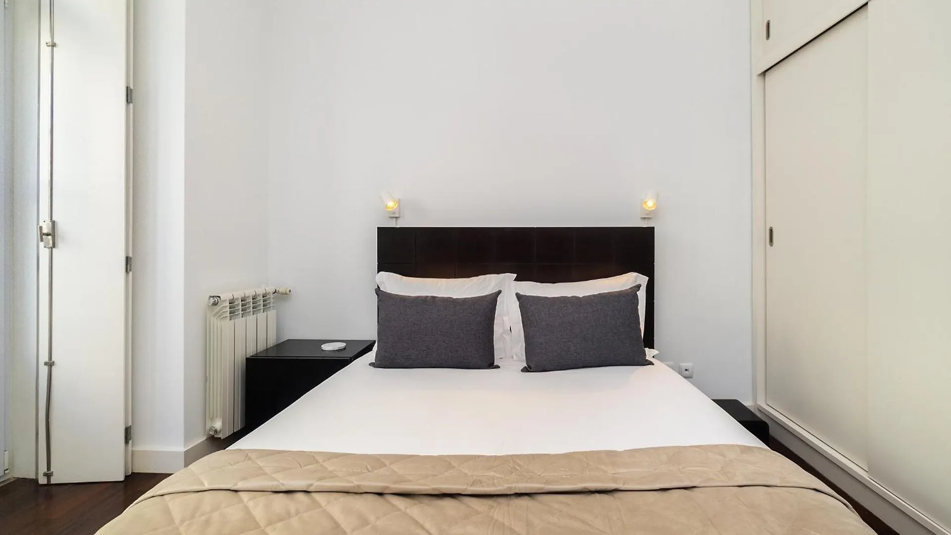 Whome Elegant Chiado Retreat Comfort In Lisbon'S Heart Portugalsko