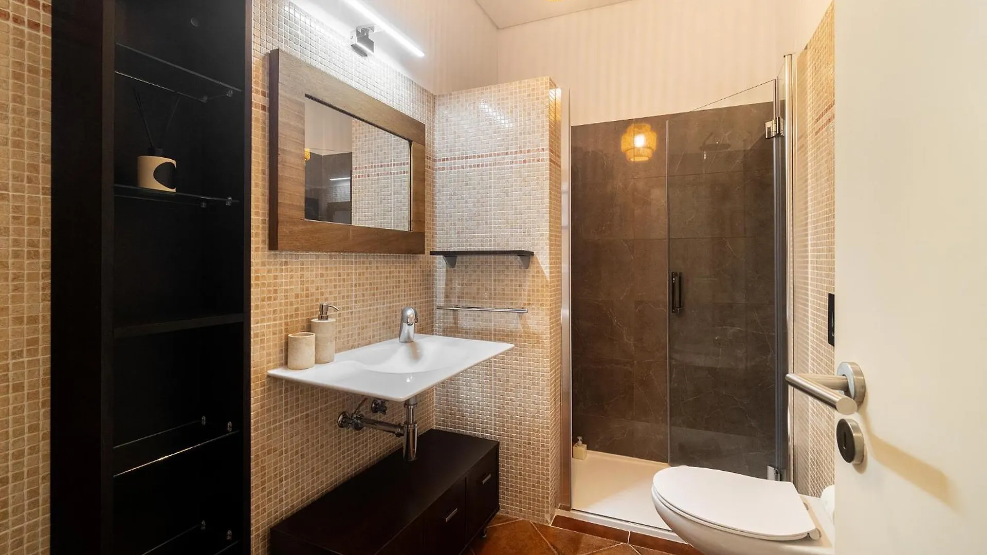 Whome Elegant Chiado Retreat Comfort In Lisbon'S Heart Portugalsko